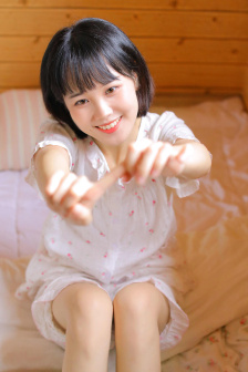 和女少妇在楼梯做爰疯狂